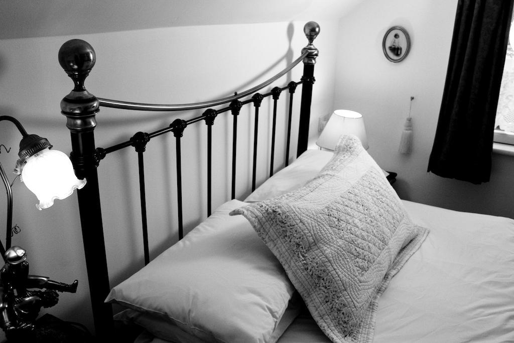 The Blacksmith'S House Bed & Breakfast Brockenhurst Exterior photo